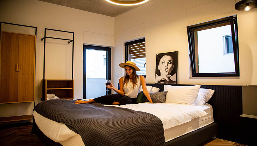 airbnb in tel aviv