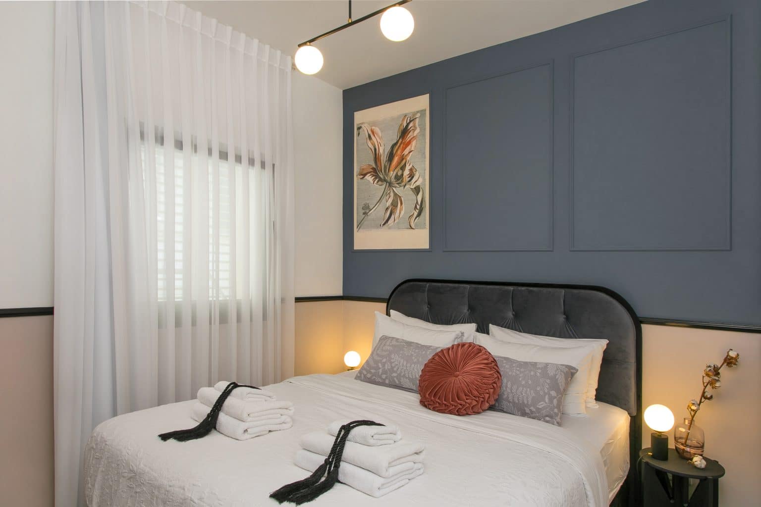 Bedroom - One Bedroom Deluxe Apartment in Tel Aviv, TLV2GO Tel Aviv